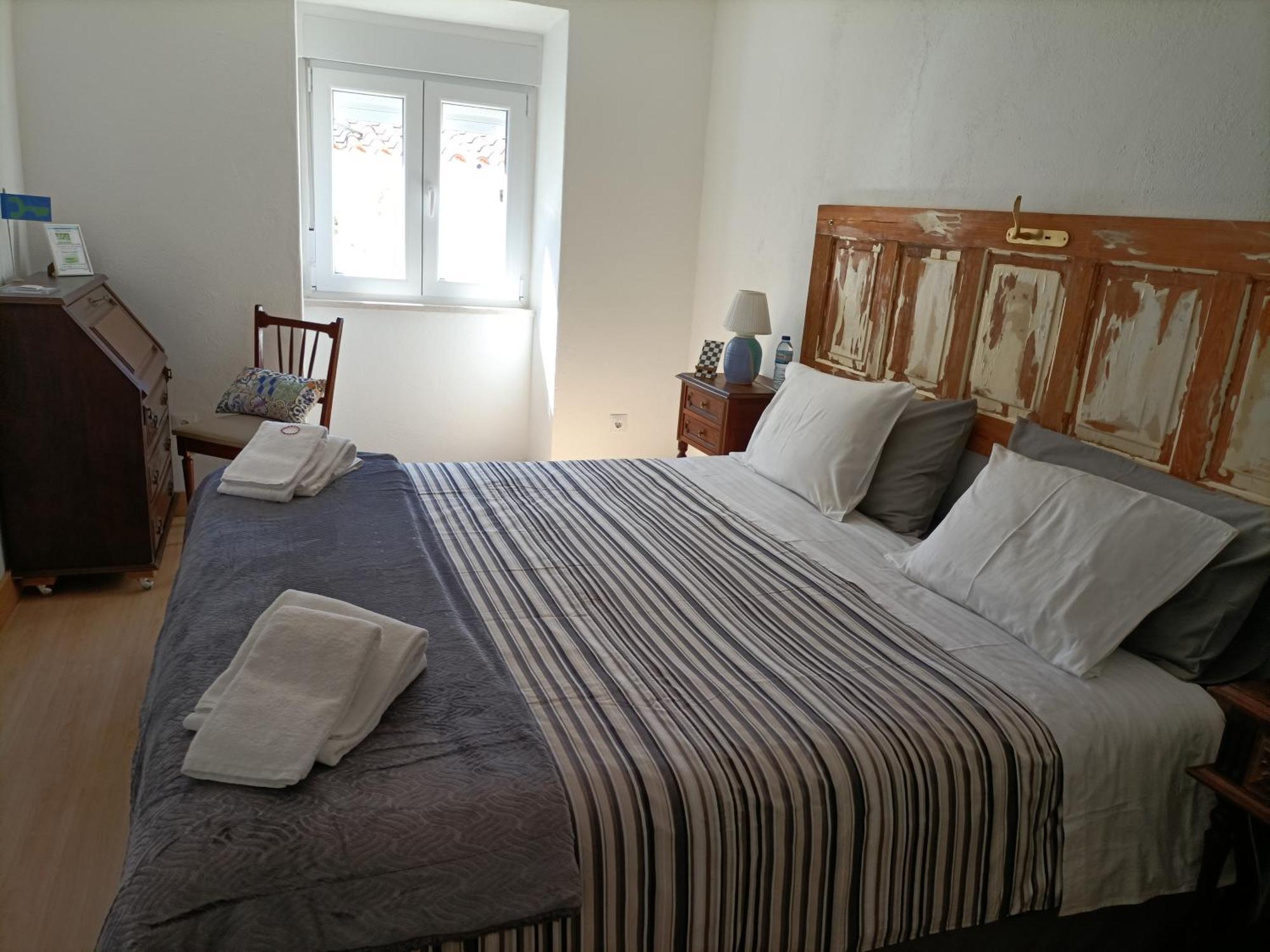 Casa Dos Pedro'S Guest House Vila Nova  Bagian luar foto