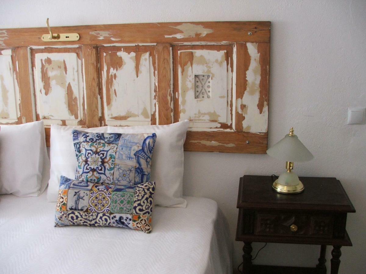 Casa Dos Pedro'S Guest House Vila Nova  Bagian luar foto