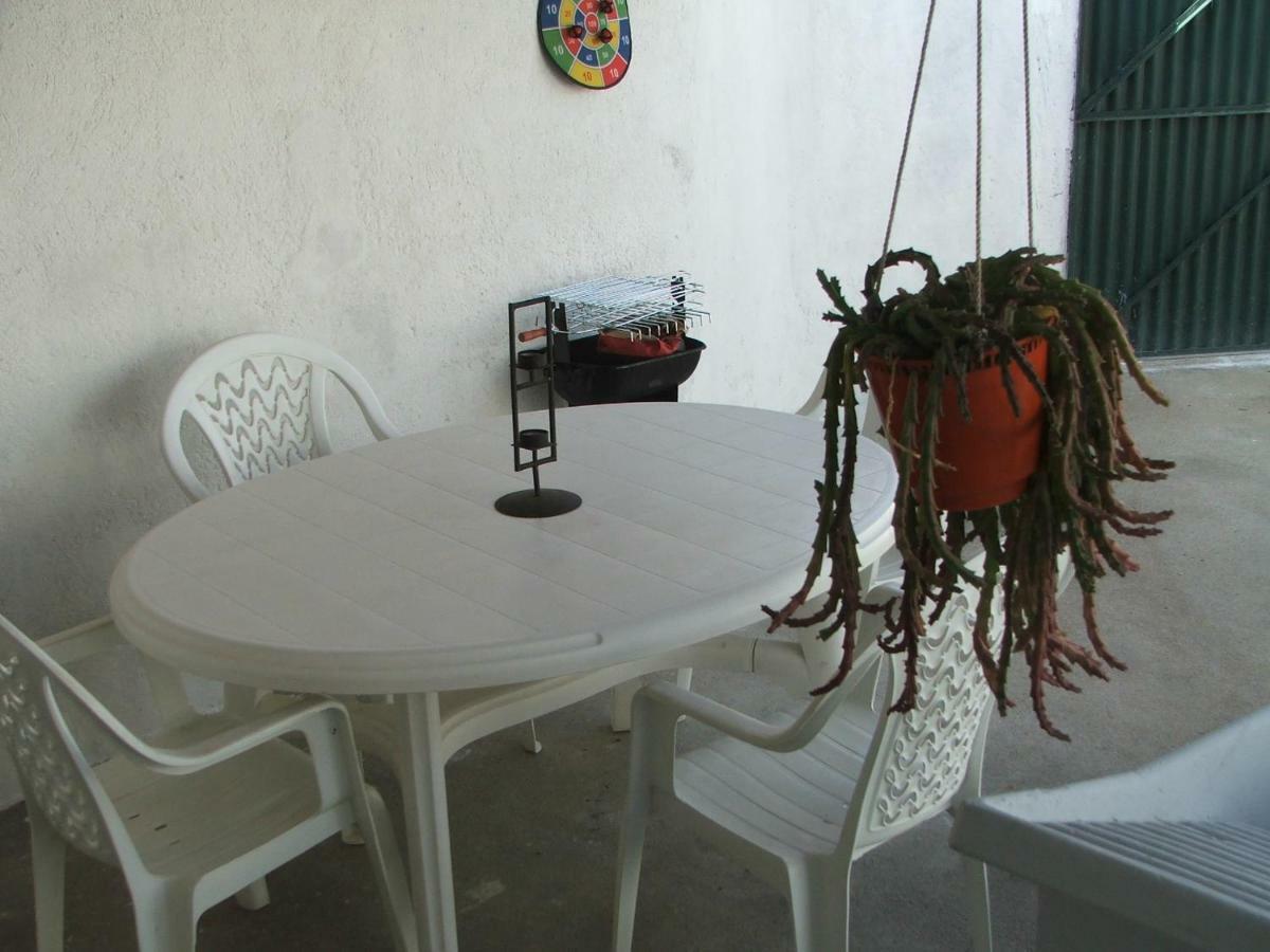 Casa Dos Pedro'S Guest House Vila Nova  Bagian luar foto